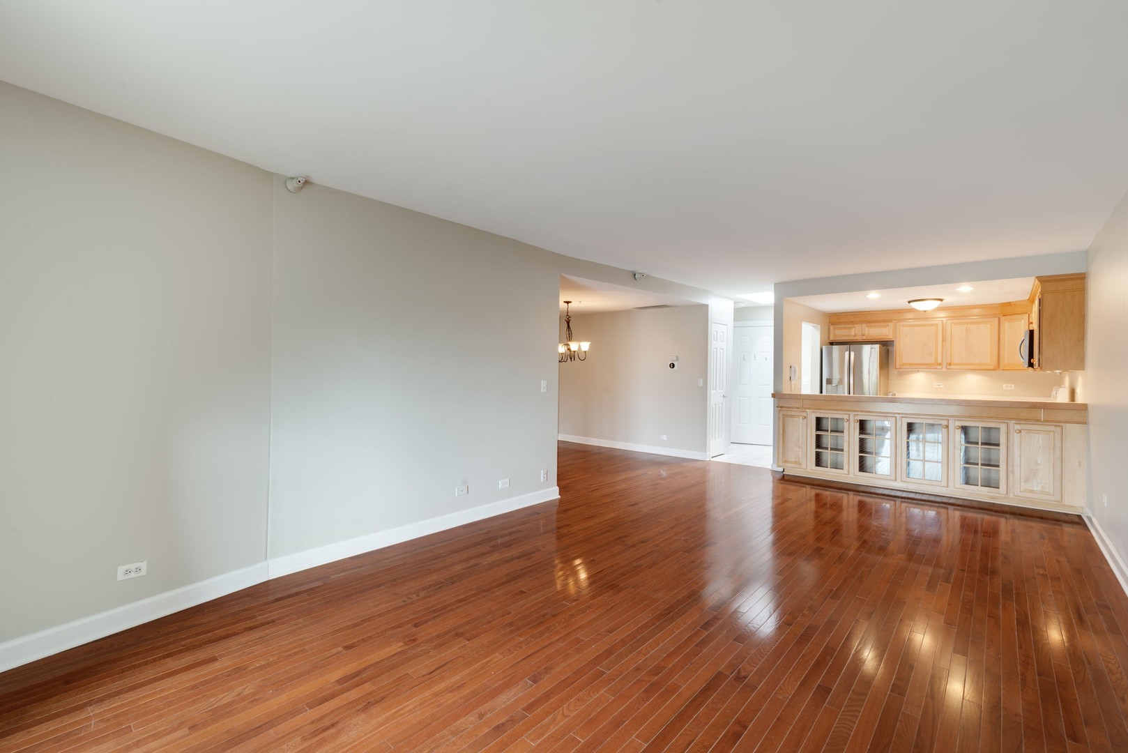 245 Burlington Avenue #311, Clarendon Hills, IL 60514