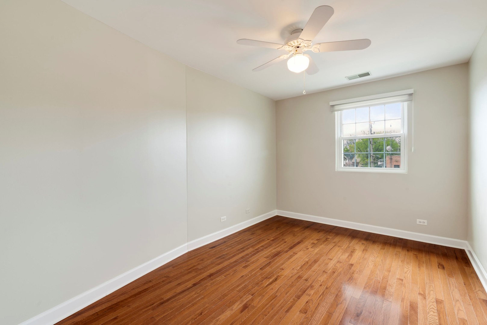 245 Burlington Avenue #311, Clarendon Hills, IL 60514