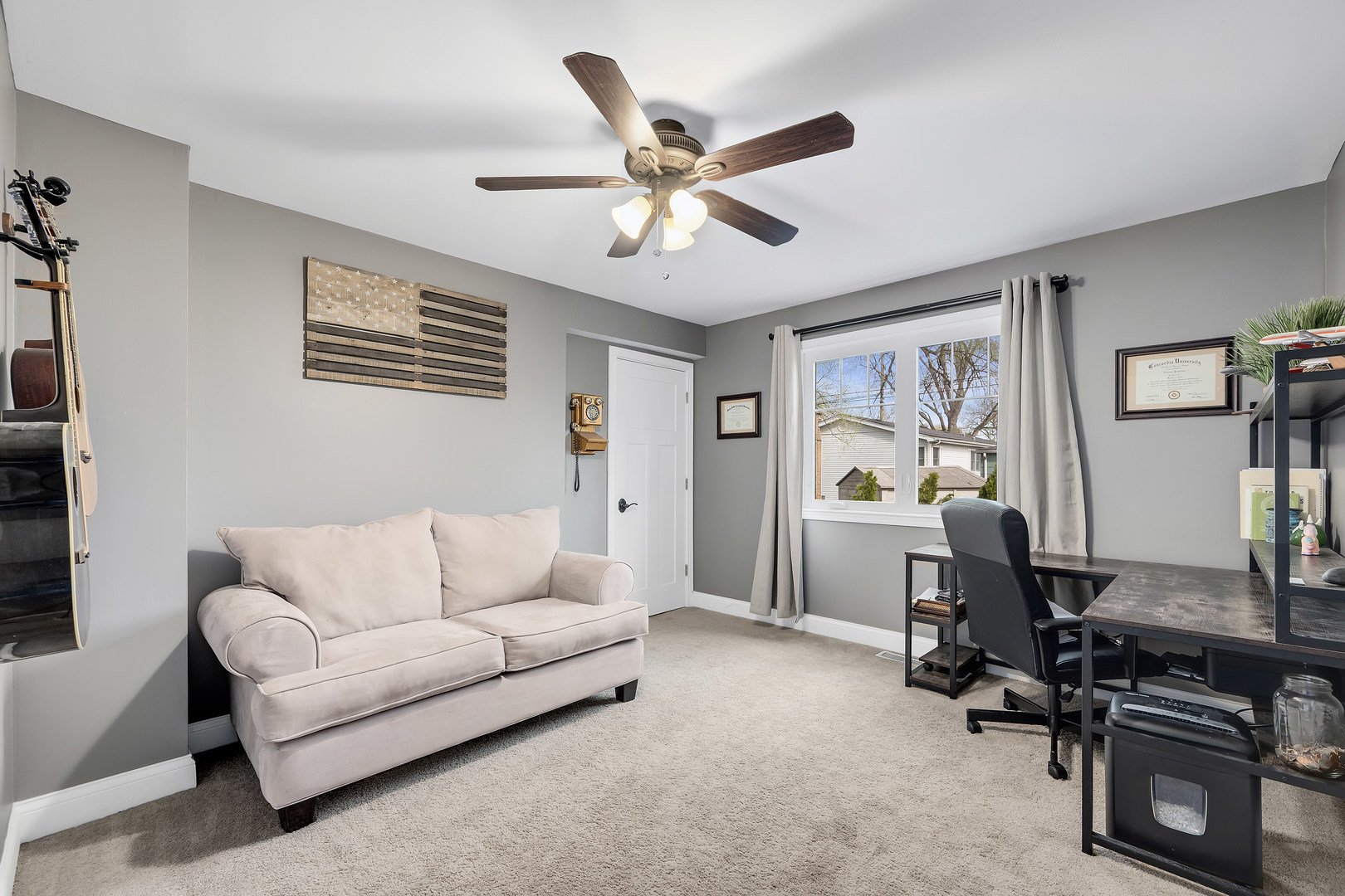 216 N Washington Street, Westmont, IL 60559