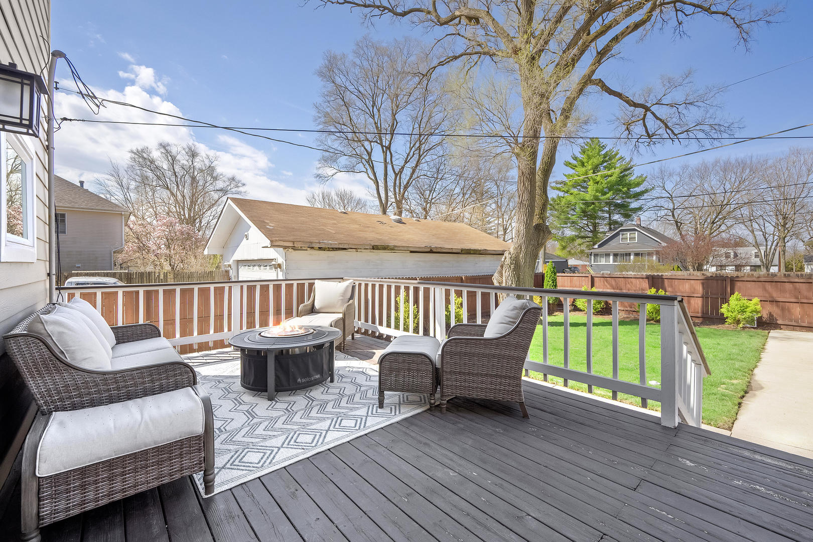 216 N Washington Street, Westmont, IL 60559