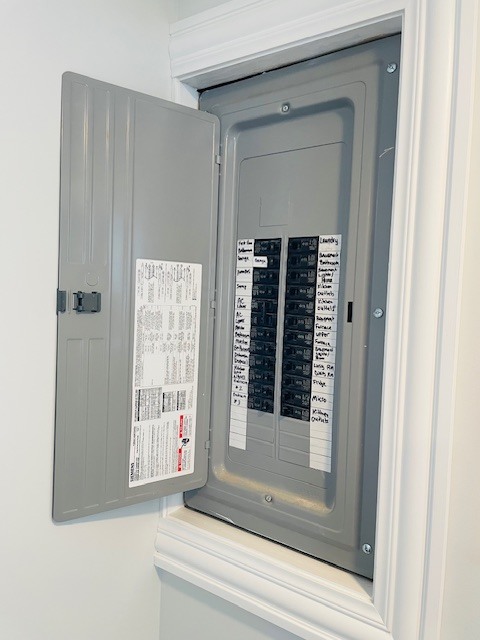 3335 Sunnyside Avenue, Brookfield, IL 60513