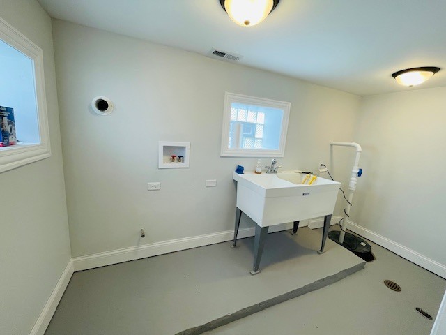 3335 Sunnyside Avenue, Brookfield, IL 60513