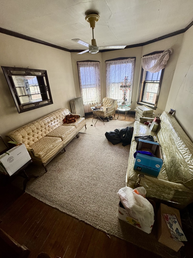 6634 S Greenwood Avenue #3A, Chicago, IL 60637