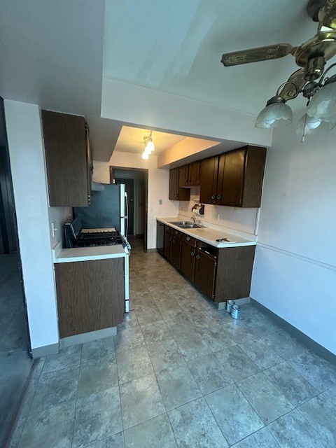 185 College Drive #B, Bloomingdale, IL 60108