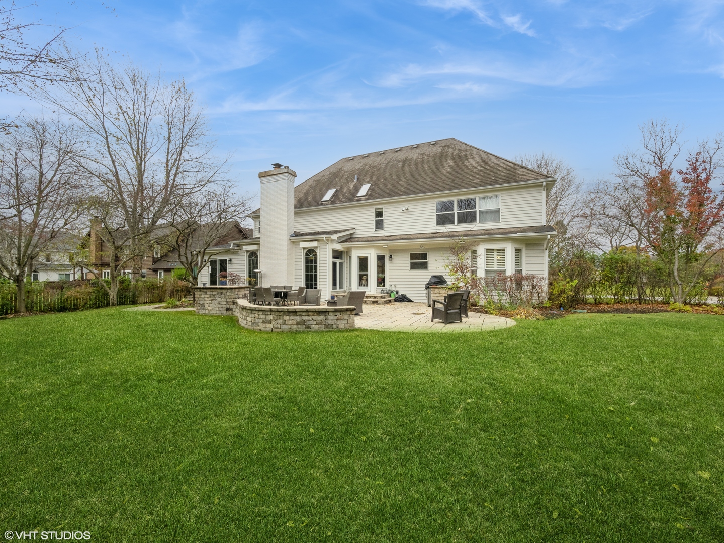 445 Blue Ash Drive, Buffalo Grove, IL 60089