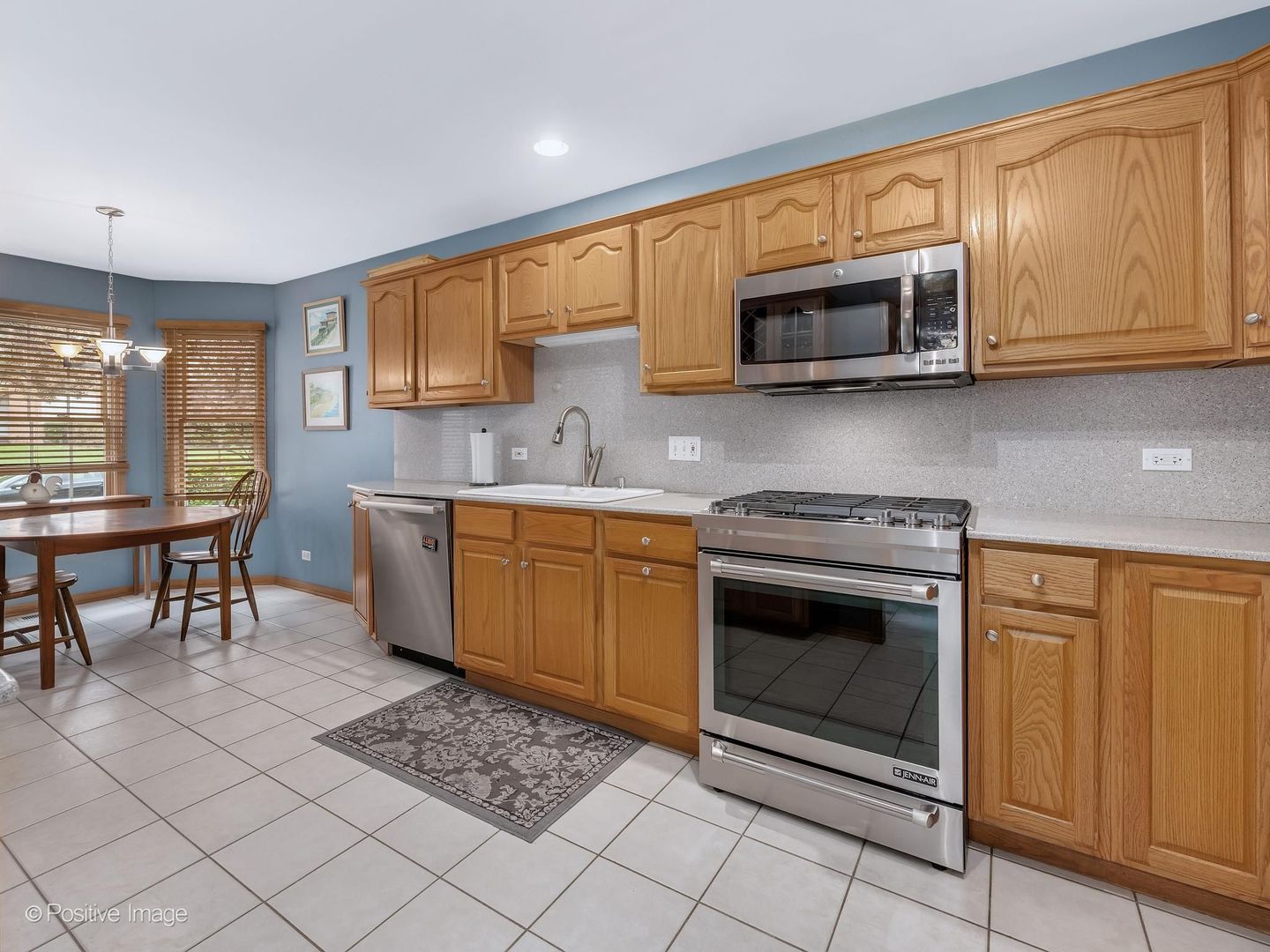 Glen Ellyn, IL 60137