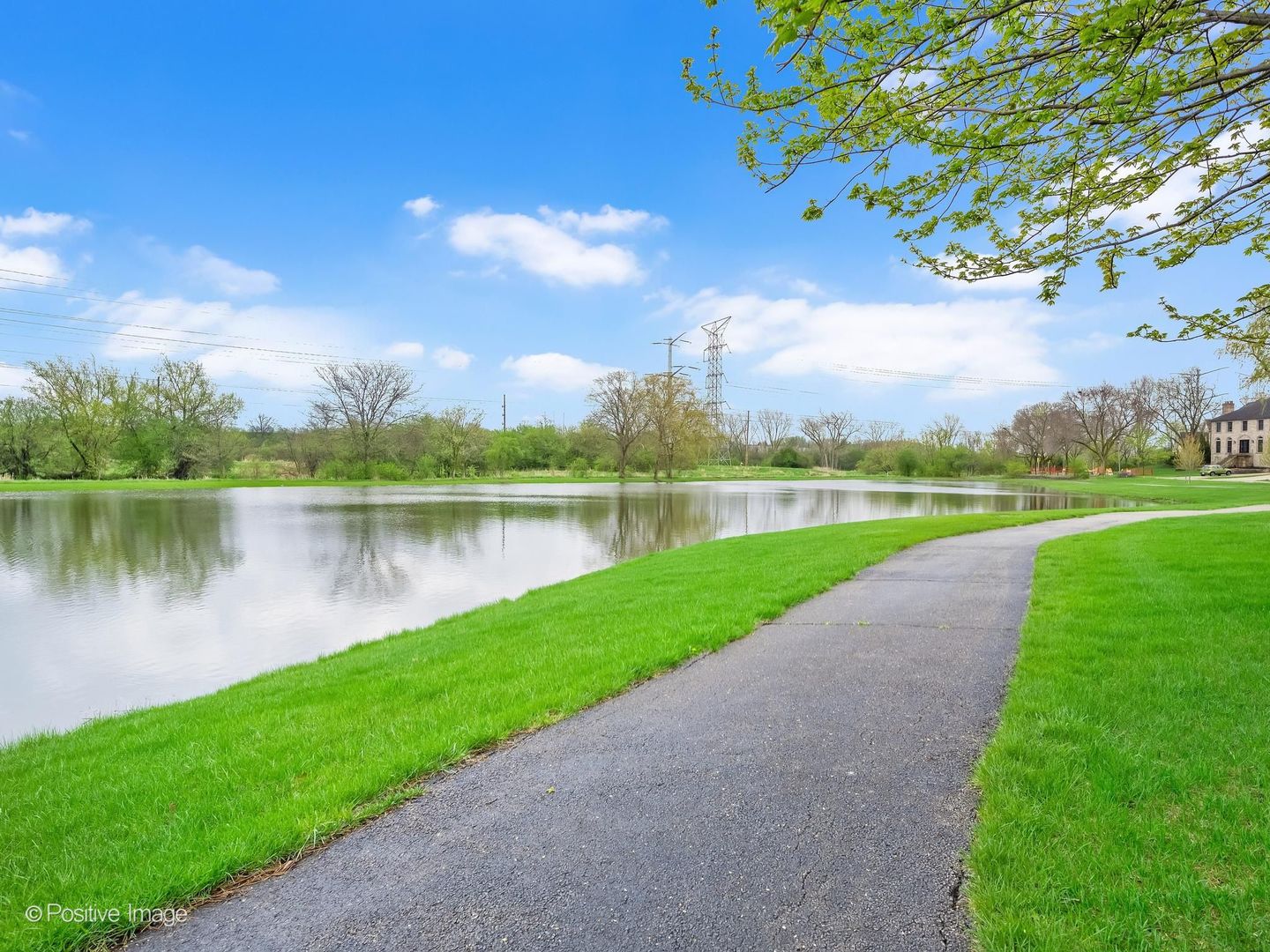 Glen Ellyn, IL 60137