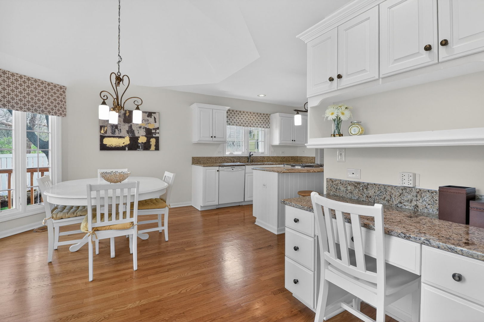 915 Rock Spring Road, Naperville, IL 60565