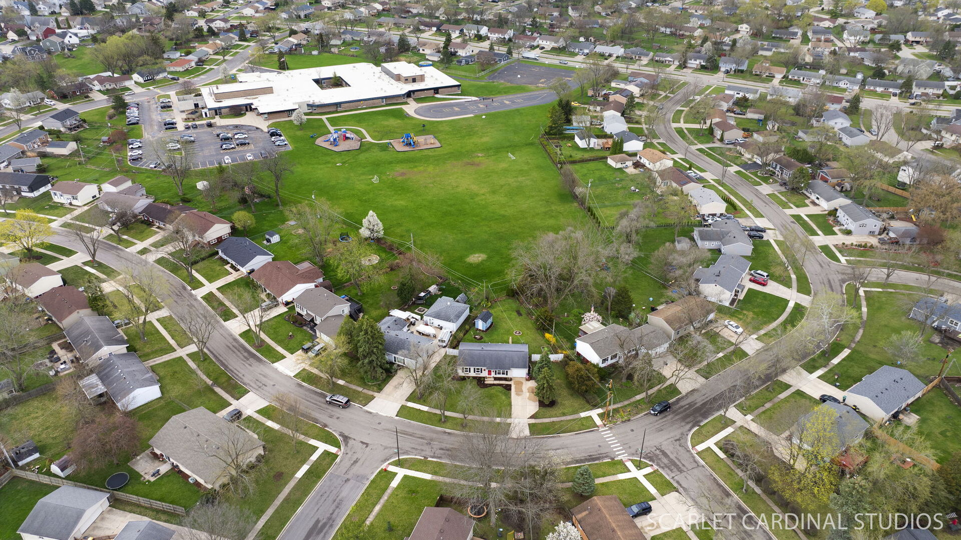 801 Sunset Circle, Streamwood, IL 60107