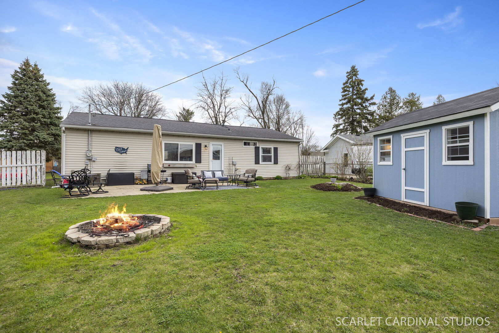 801 Sunset Circle, Streamwood, IL 60107