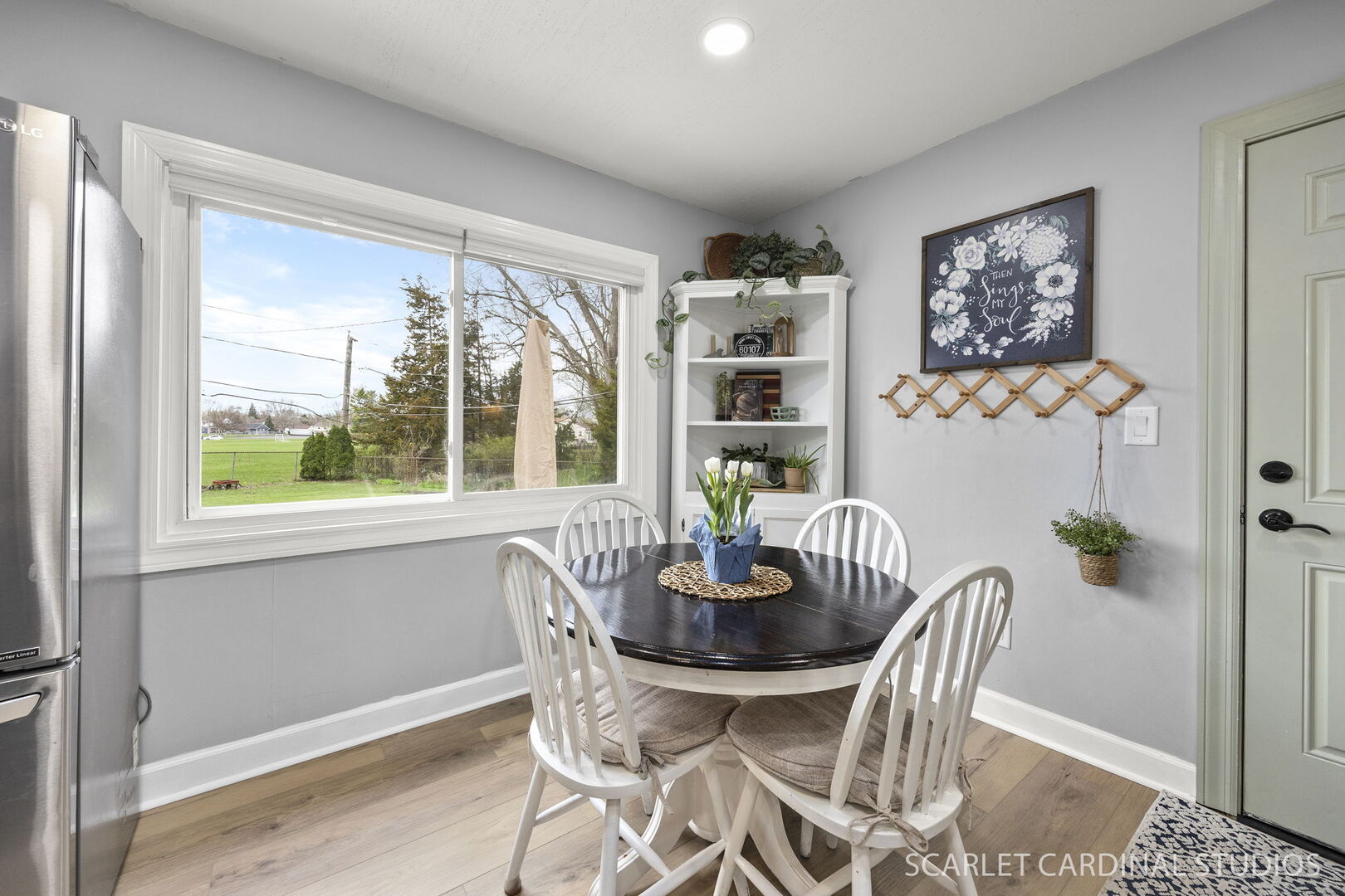 801 Sunset Circle, Streamwood, IL 60107