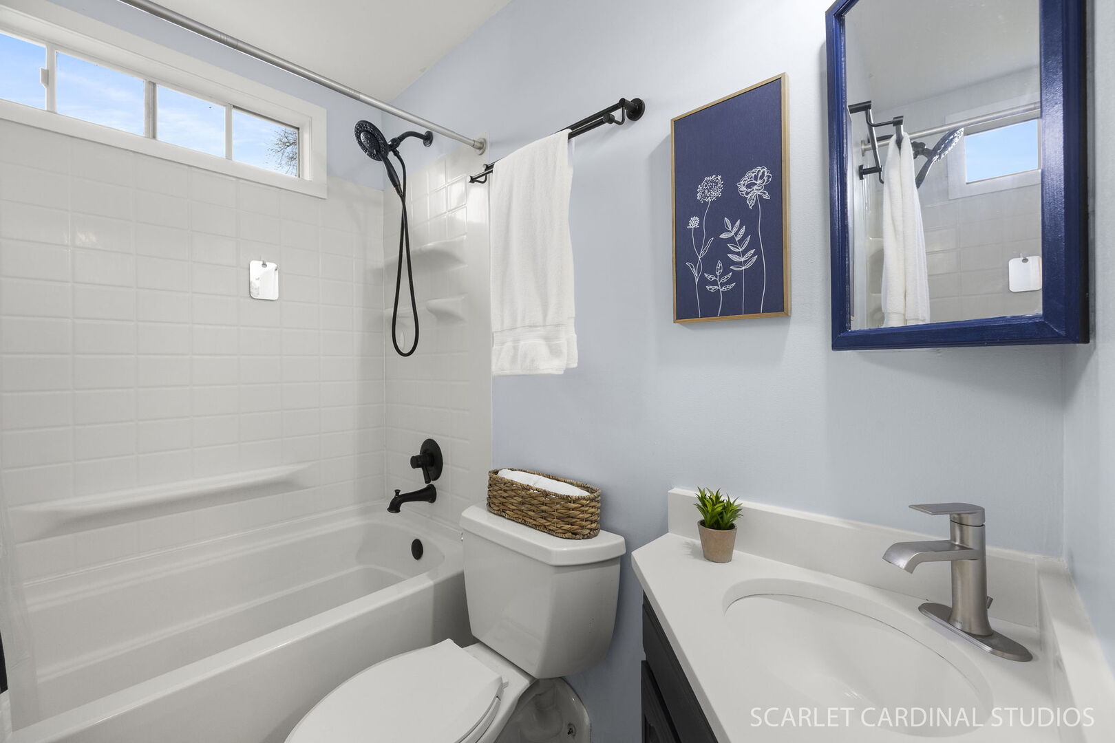 801 Sunset Circle, Streamwood, IL 60107