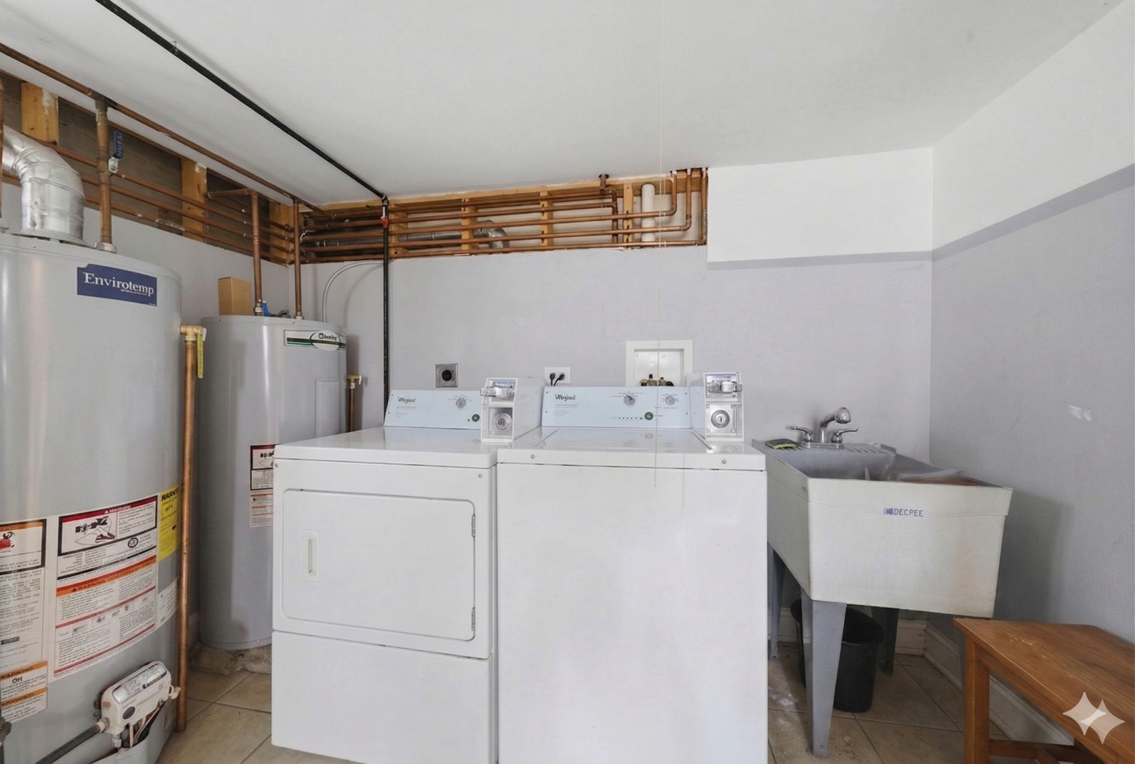 7901 S Whipple Street, Chicago, IL 60652