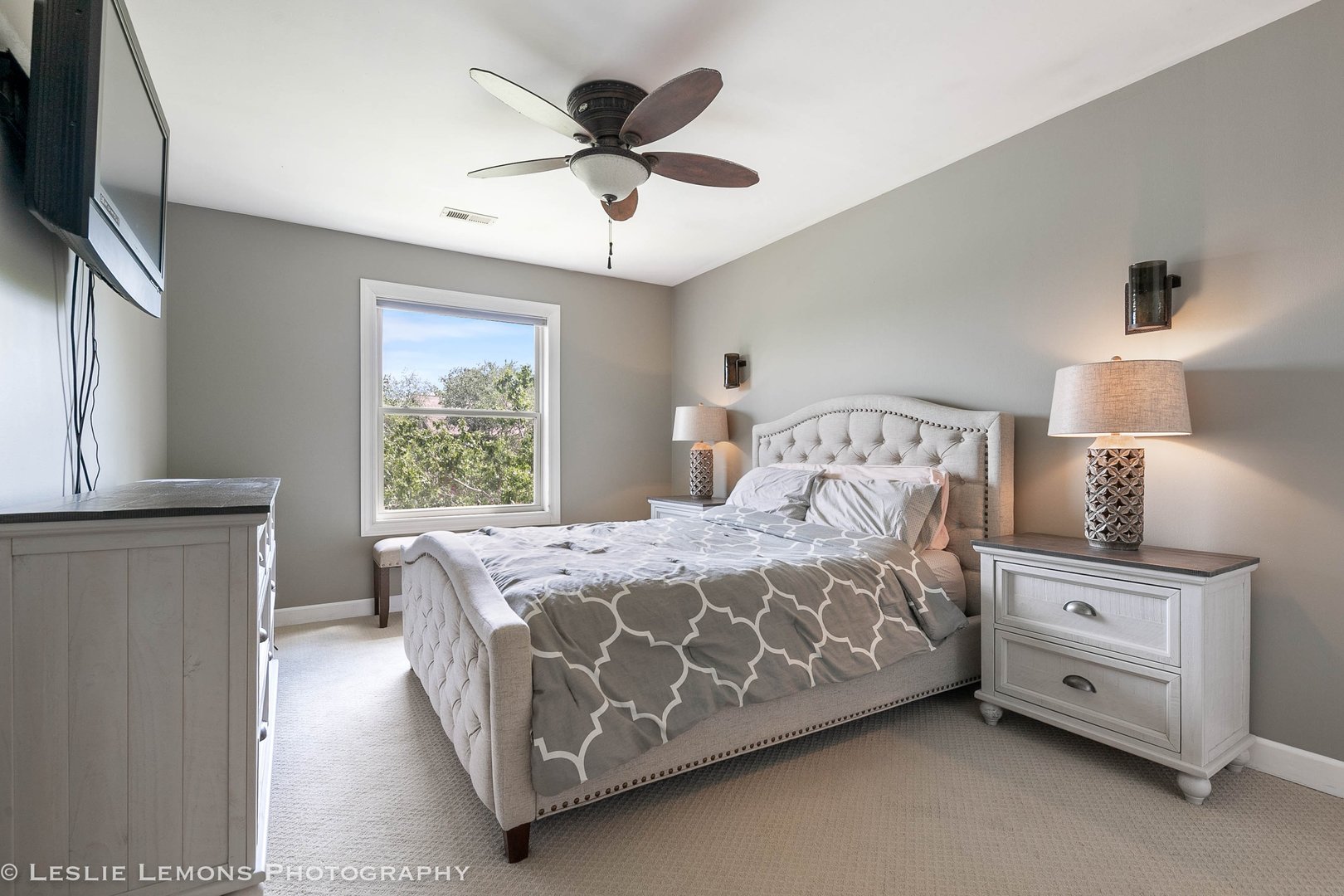 1316 McDowell Road #203, Naperville, IL 60563