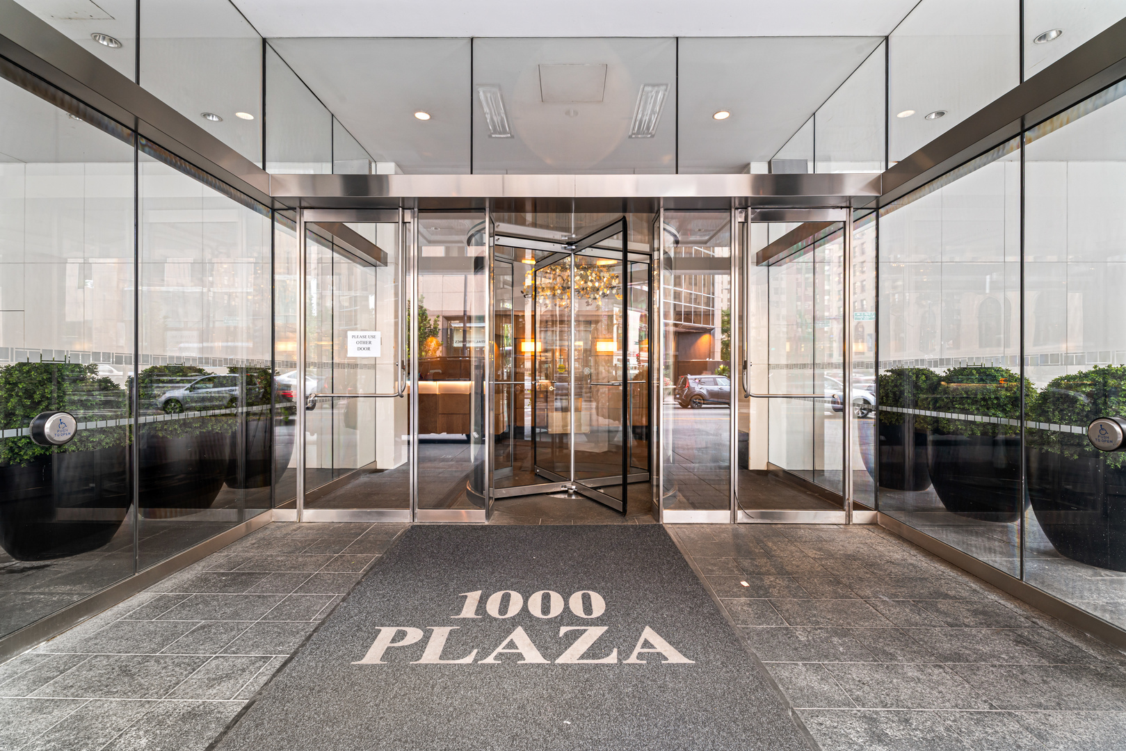 1000 N Lake Shore Plaza #12B, Chicago, IL 60611