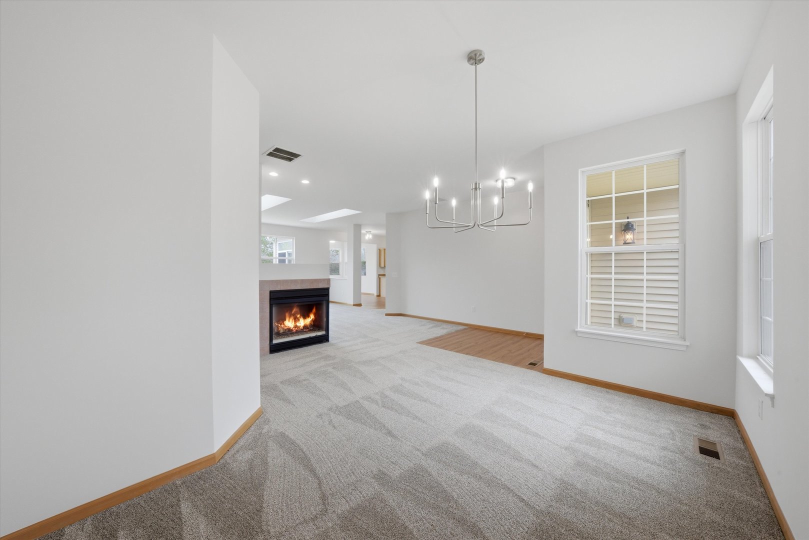 646 S Cadillac Circle, Romeoville, IL 60446