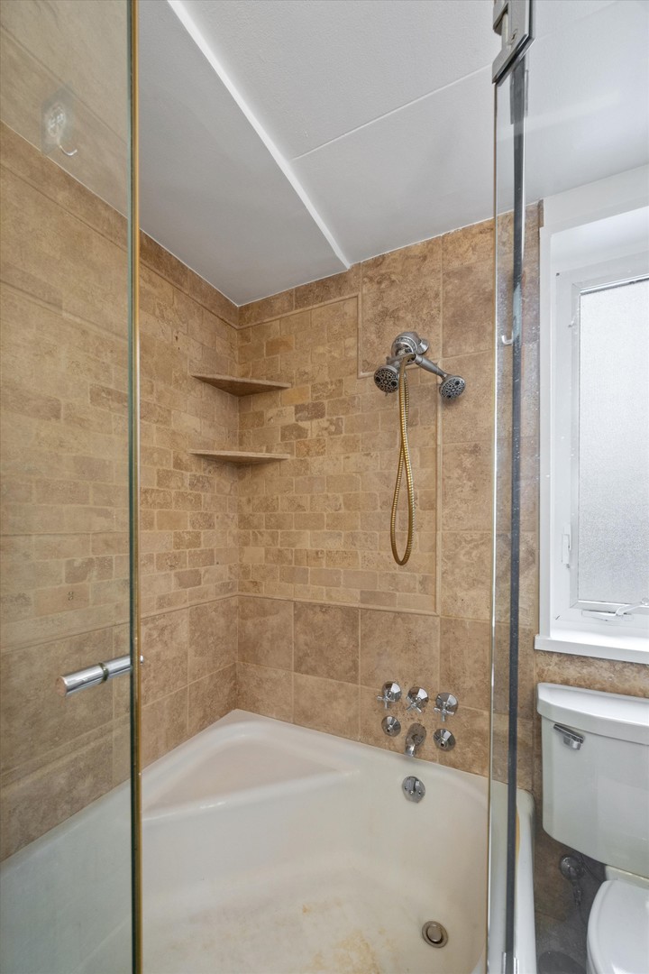 7208 OAK Avenue #2SE, River Forest, IL 60305