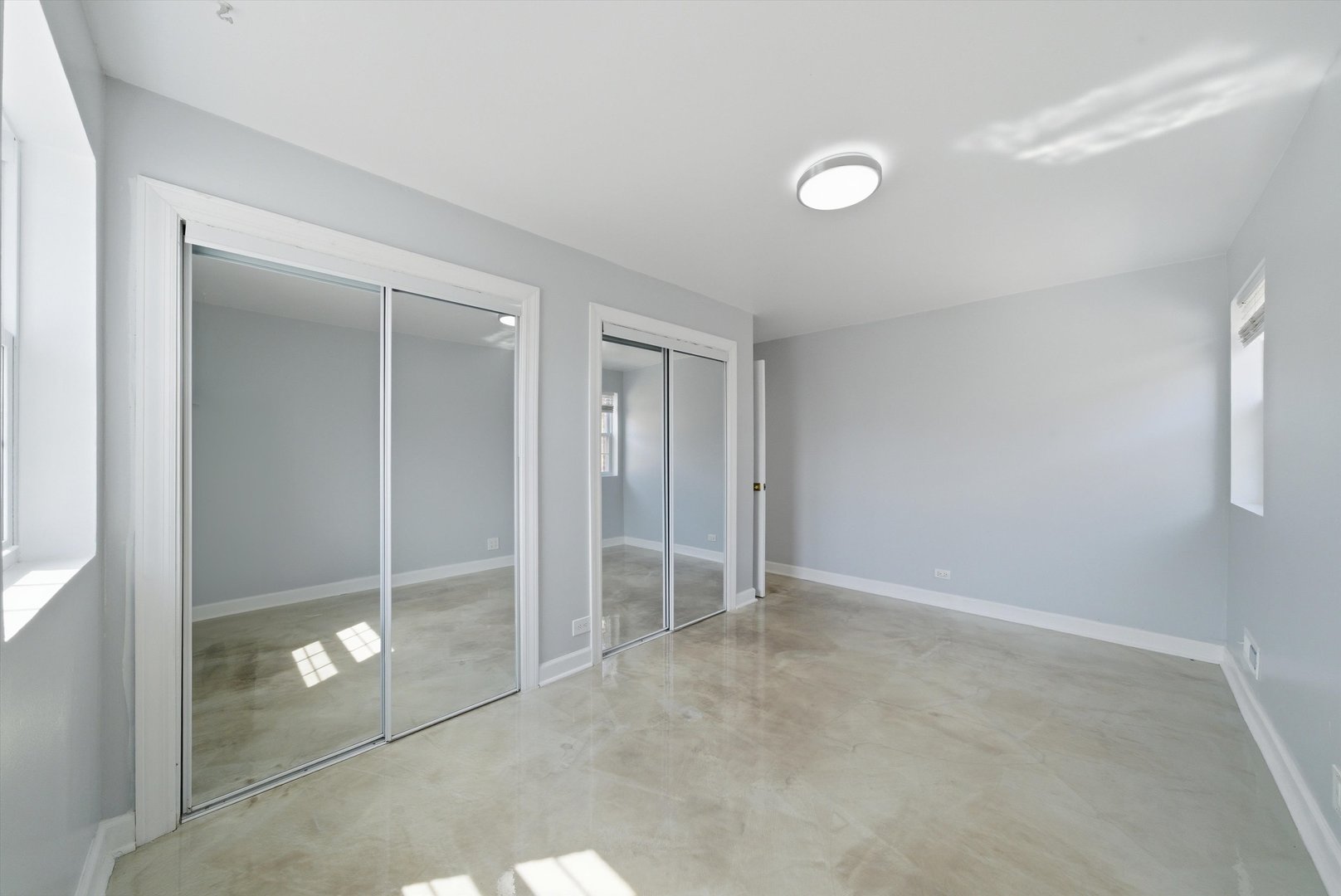 3853 W 83rd Place, Chicago, IL 60652