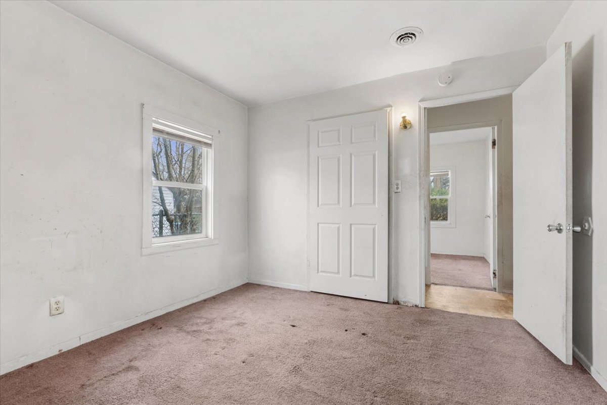 2117 217th Street, Sauk Village, IL 60411