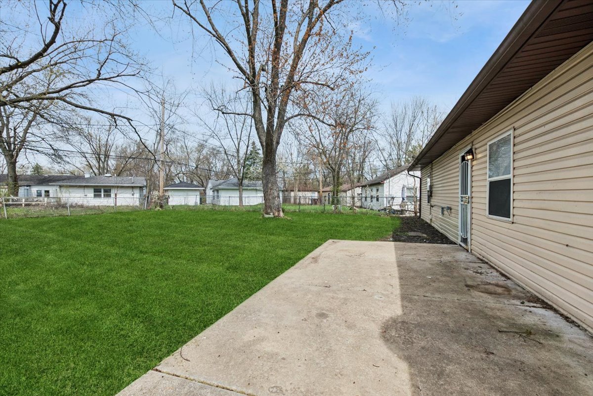 2117 217th Street, Sauk Village, IL 60411