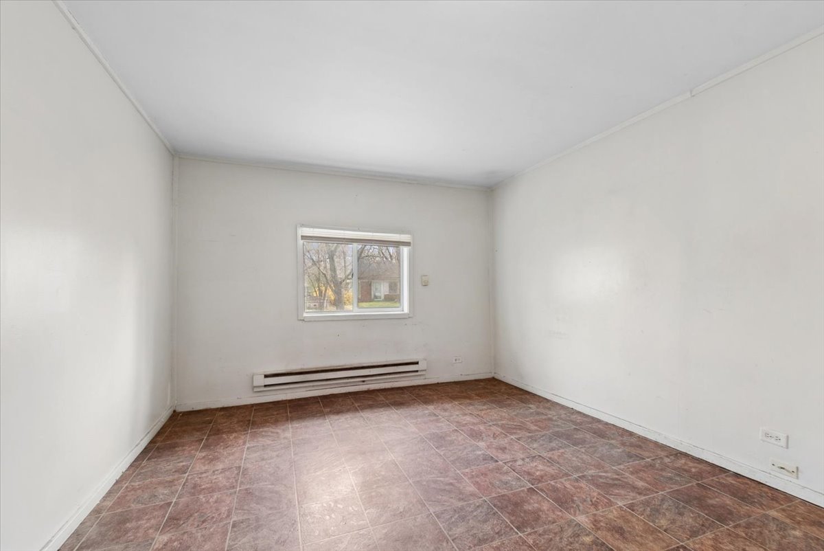 2117 217th Street, Sauk Village, IL 60411