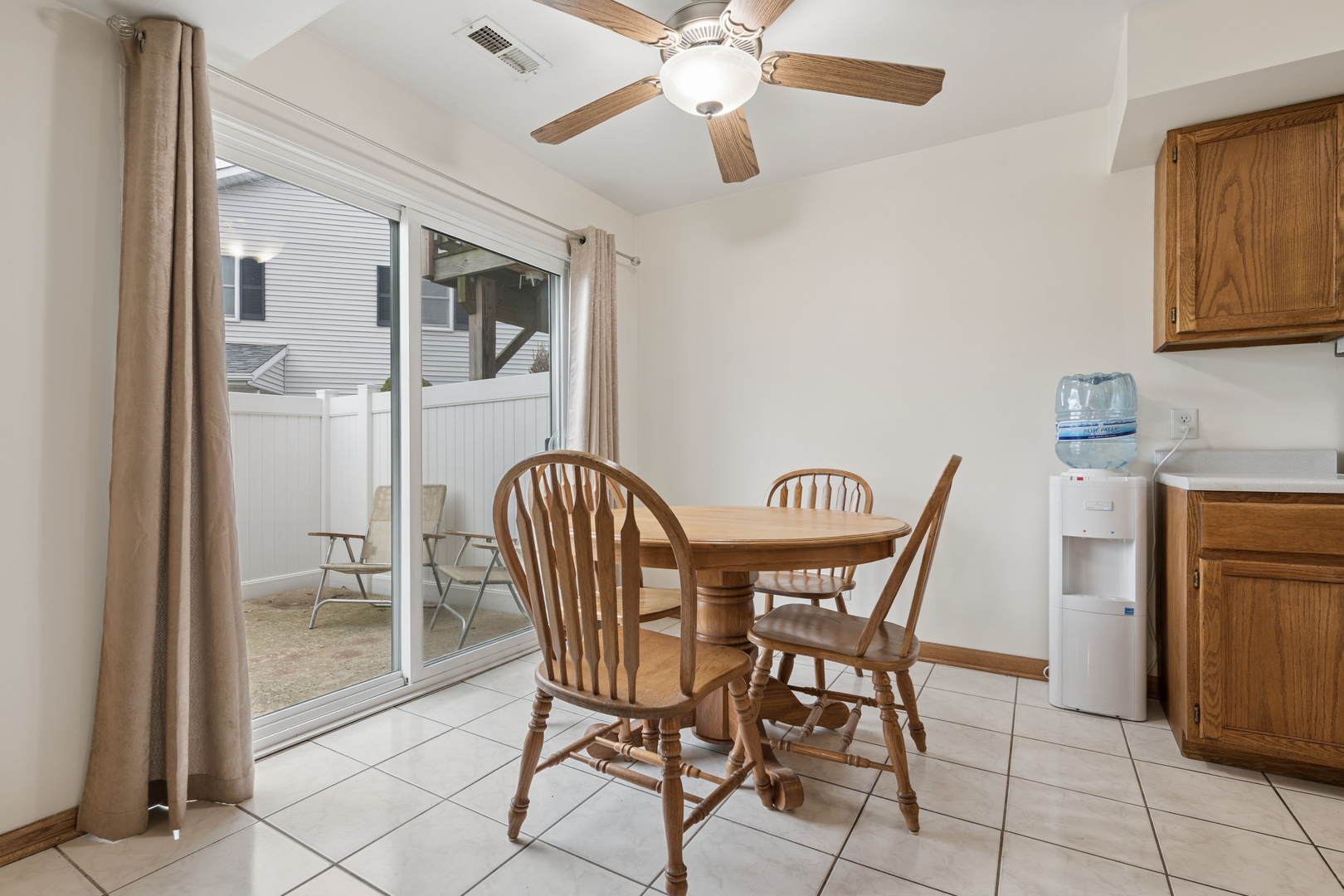 Crest Hill, IL 60403