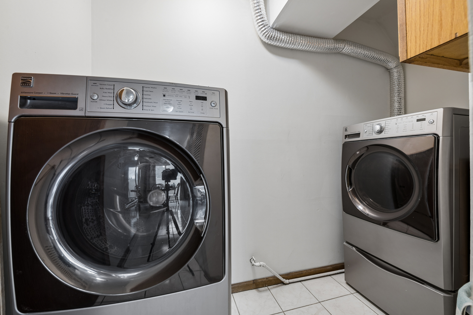 Crest Hill, IL 60403