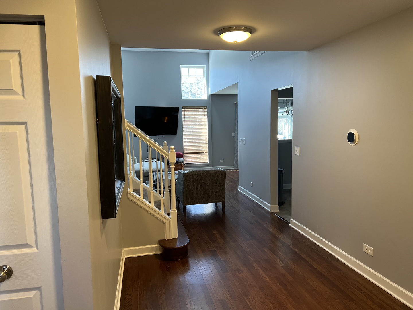 2004 N SILVER LAKE Road, Arlington Heights, IL 60004