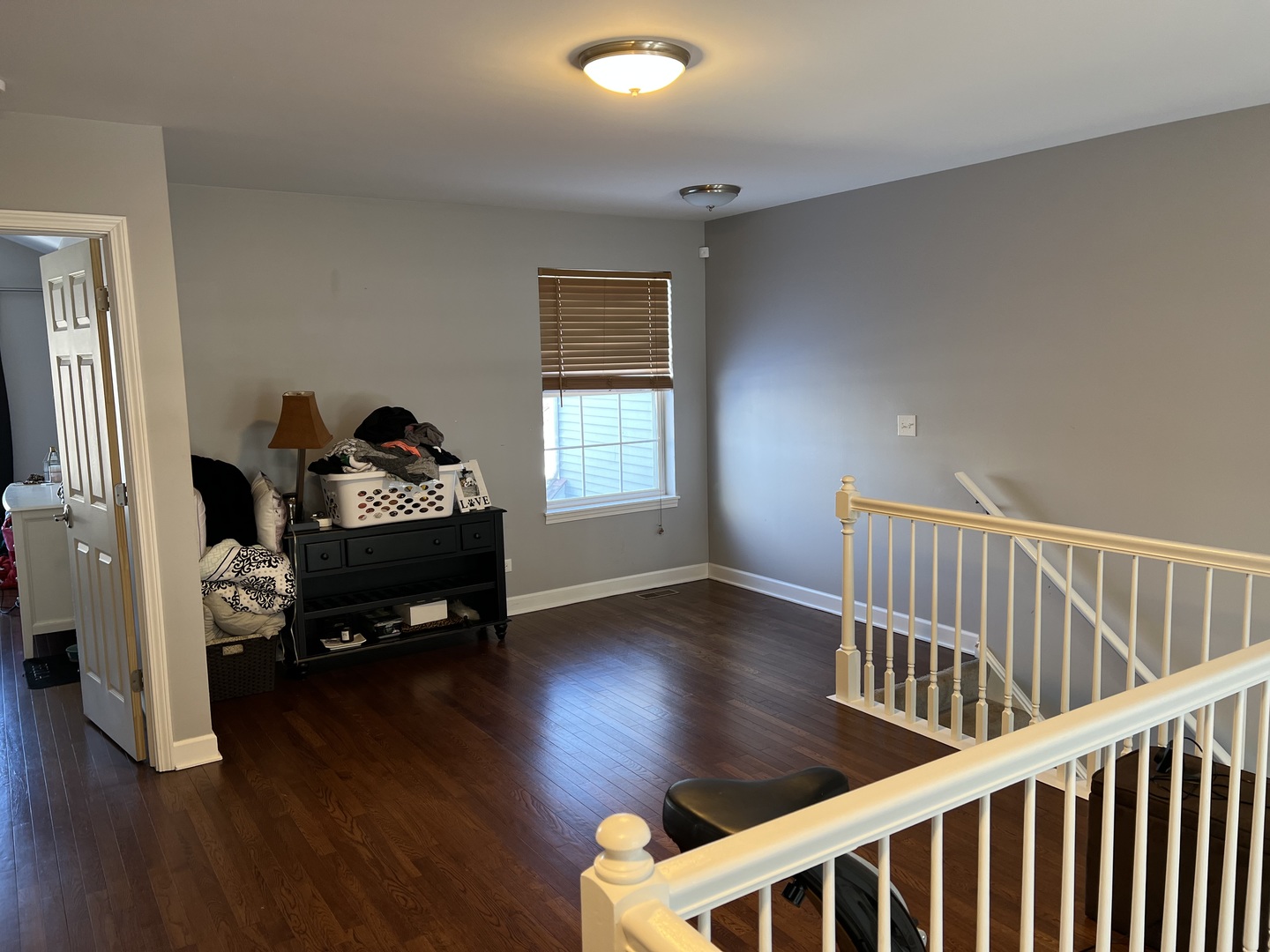 2004 N SILVER LAKE Road, Arlington Heights, IL 60004