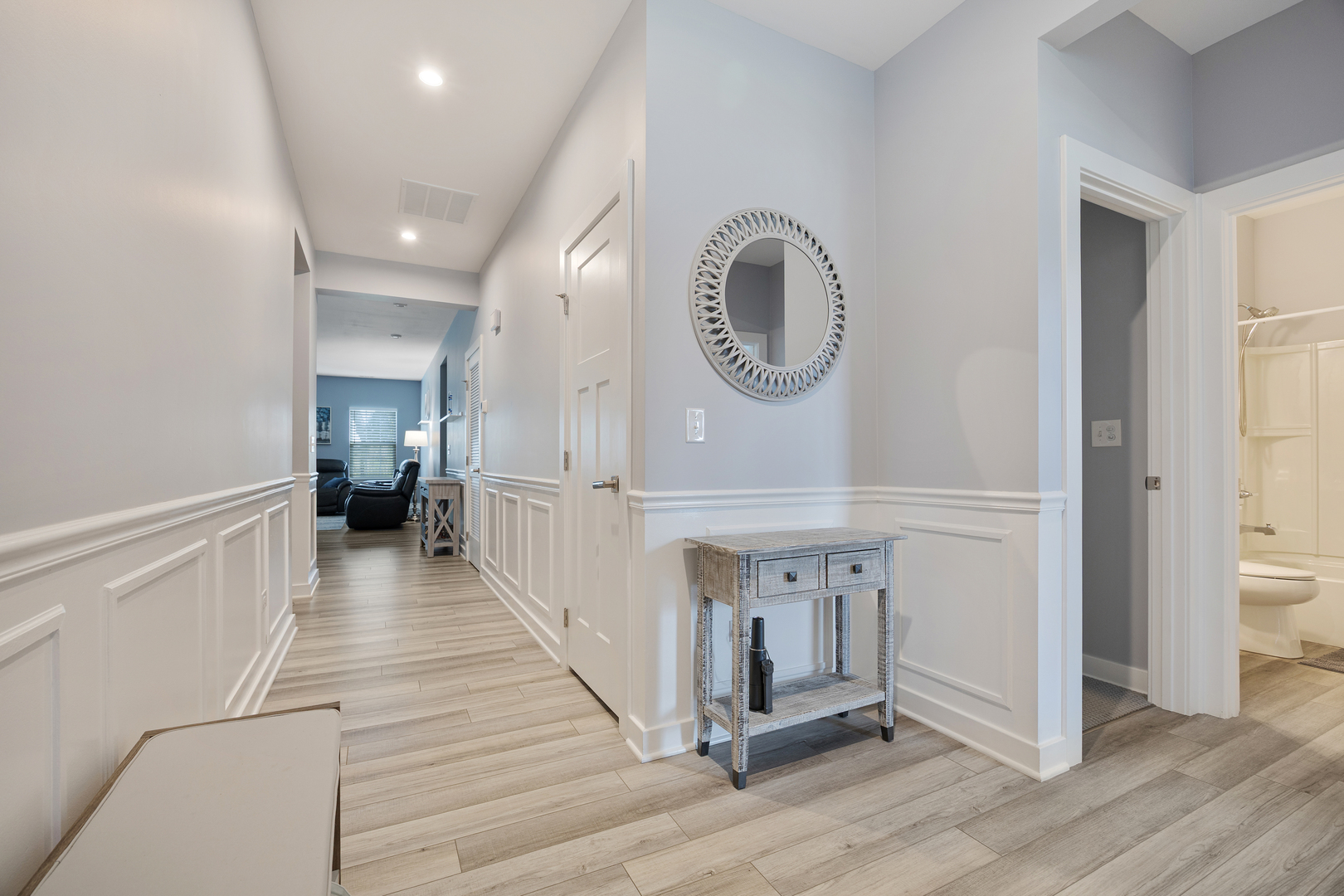 3650 Reddington Circle, Elgin, IL 60124