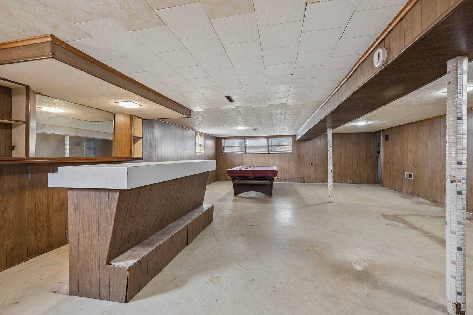 7737 Odell Avenue, Bridgeview, IL 60455