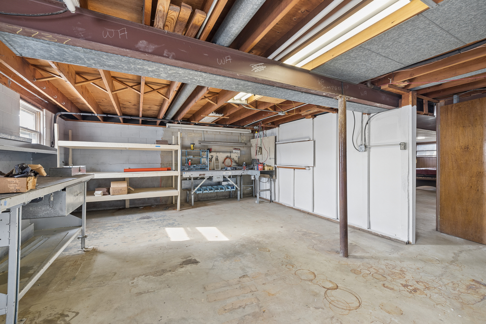 7737 Odell Avenue, Bridgeview, IL 60455