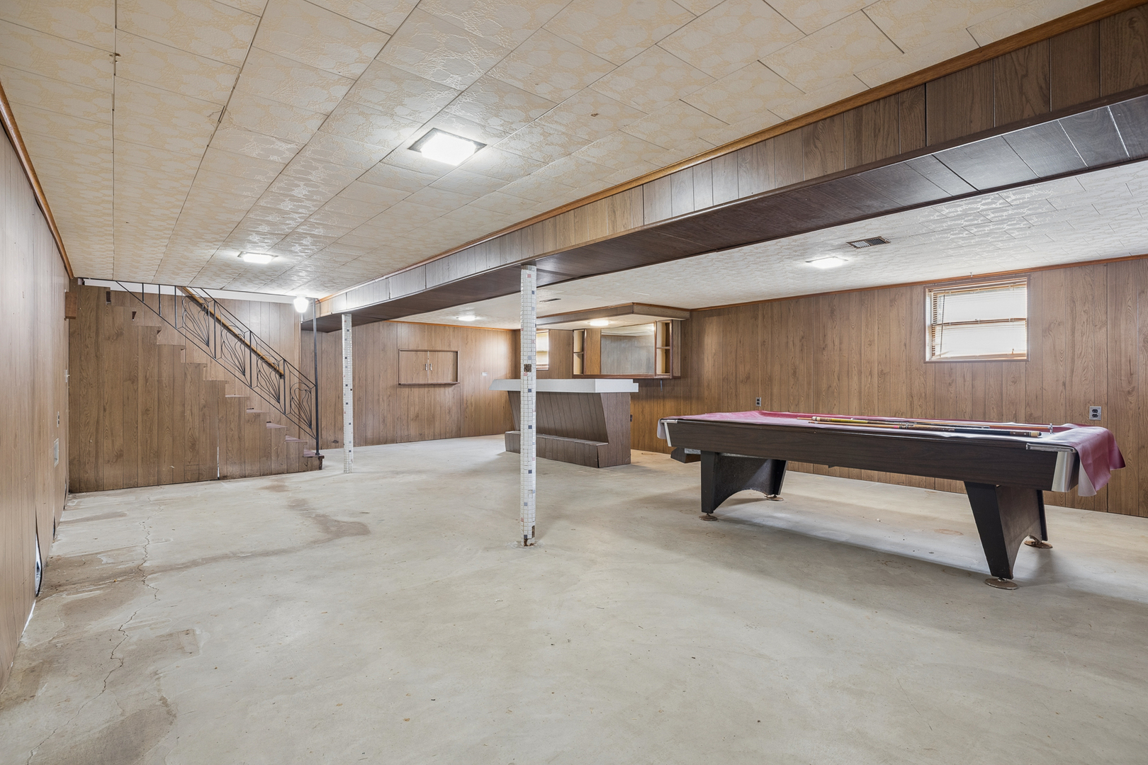 7737 Odell Avenue, Bridgeview, IL 60455