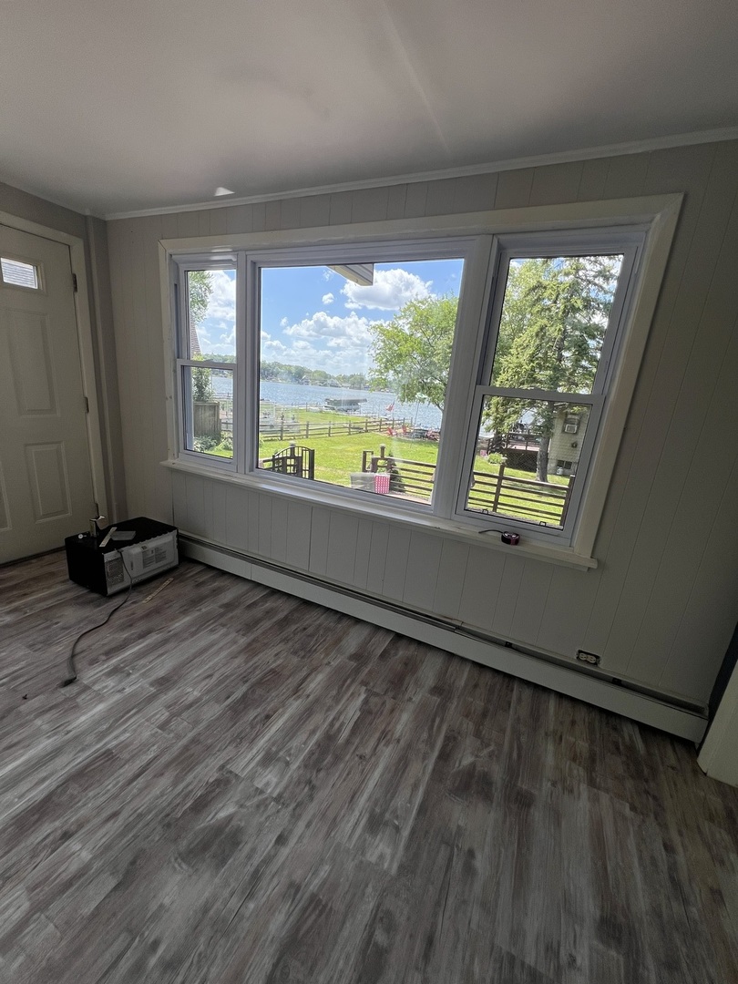 46 N Lake Avenue #2S, Fox Lake, IL 60020