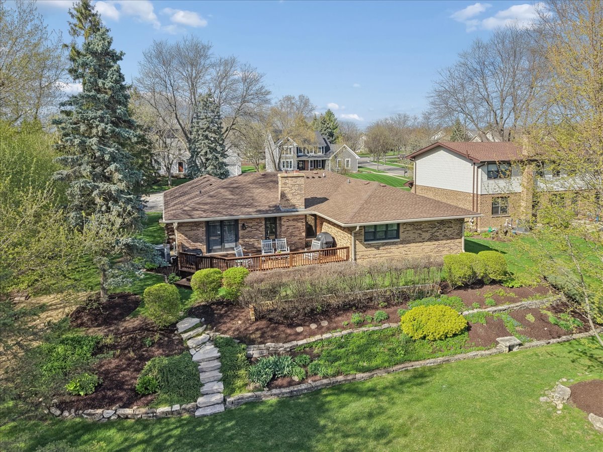 897 W Kelly Ann Drive, Palatine, IL 60067