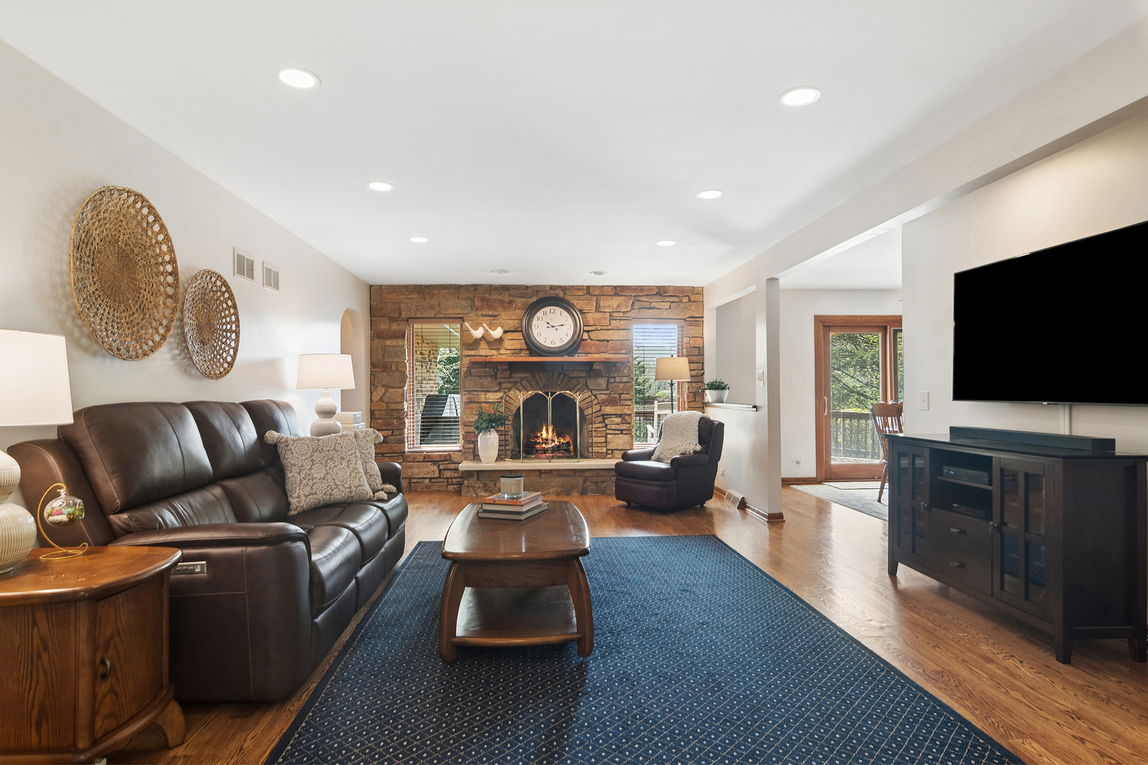 897 W Kelly Ann Drive, Palatine, IL 60067