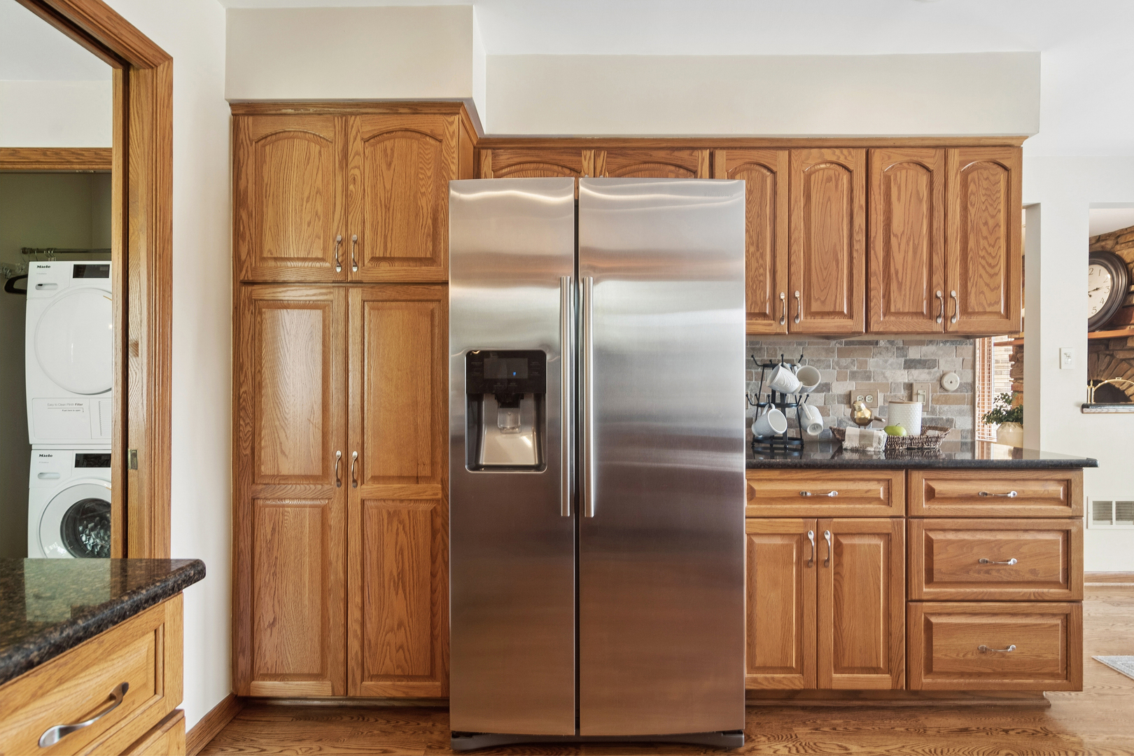 897 W Kelly Ann Drive, Palatine, IL 60067