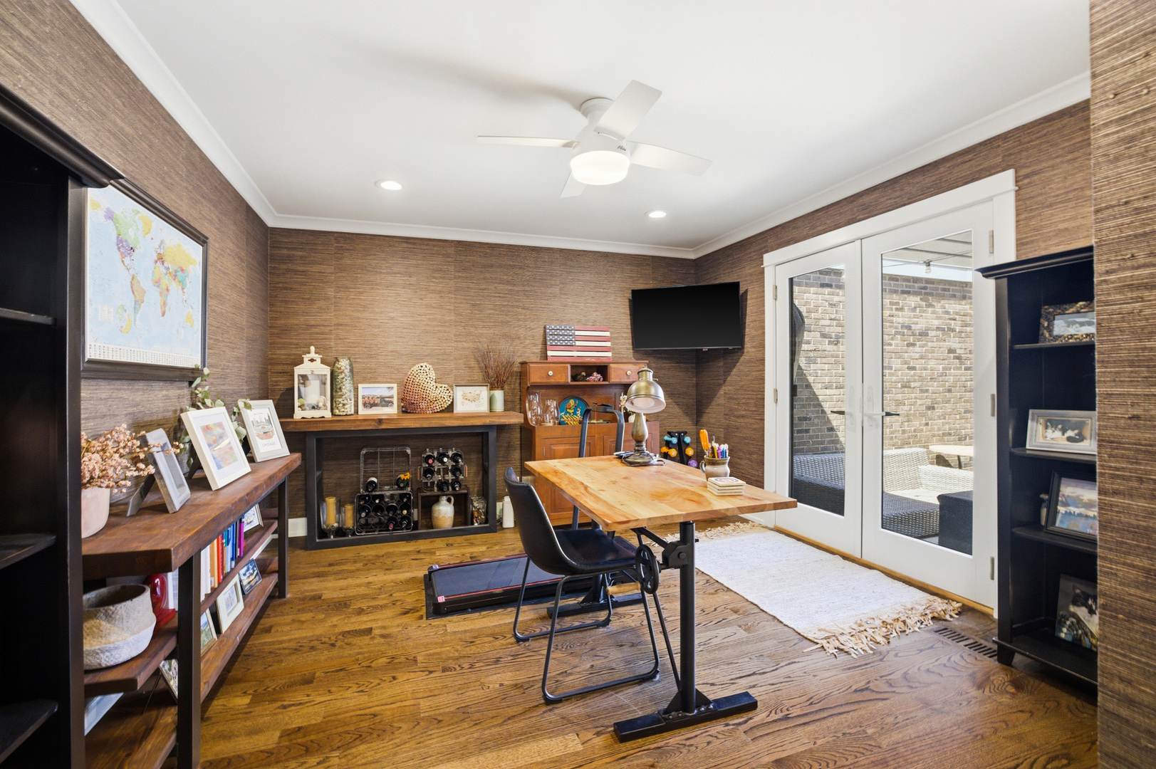 2105 Timber Lane, Wheaton, IL 60189