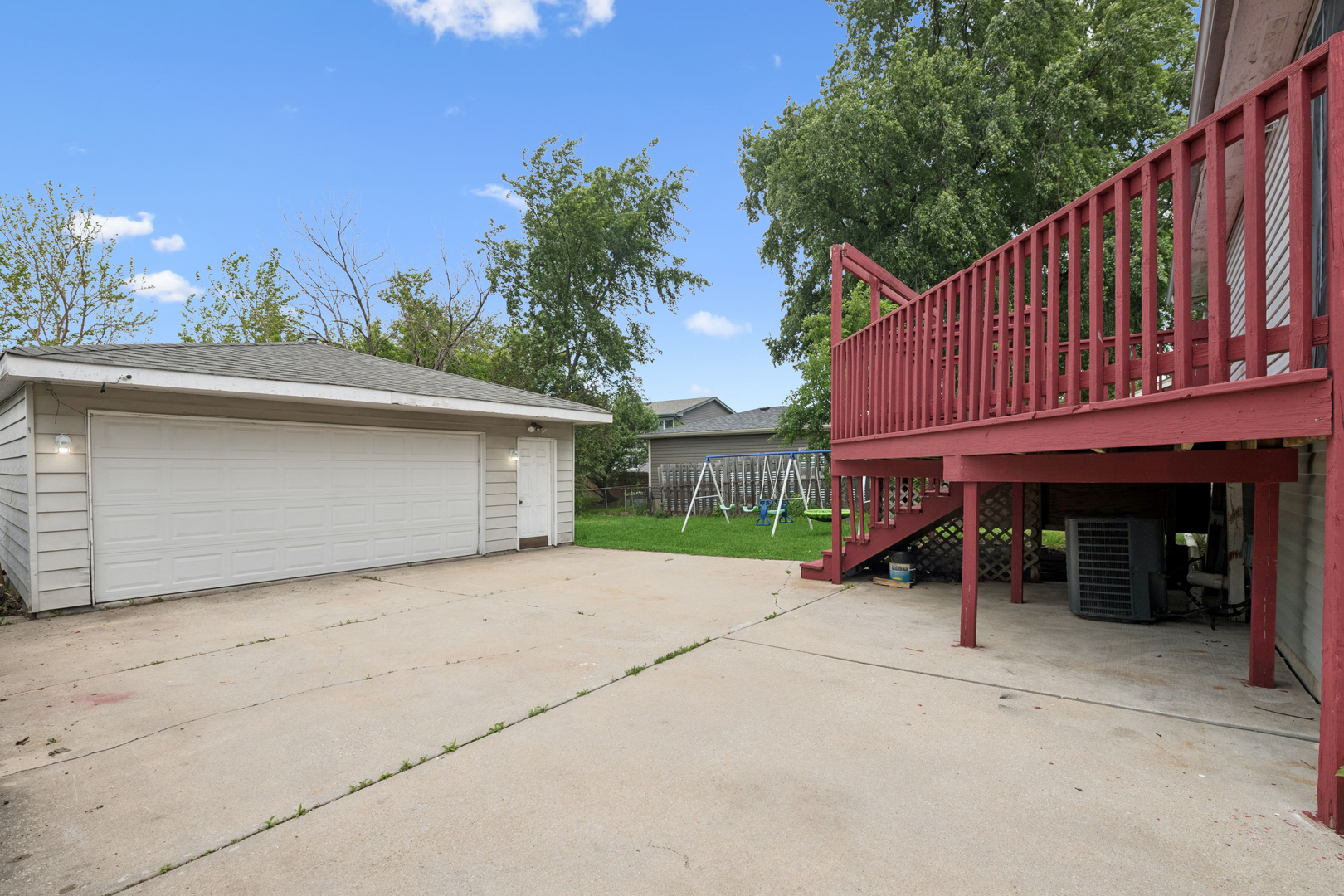 16242 92nd Avenue, Orland Hills, IL 60487