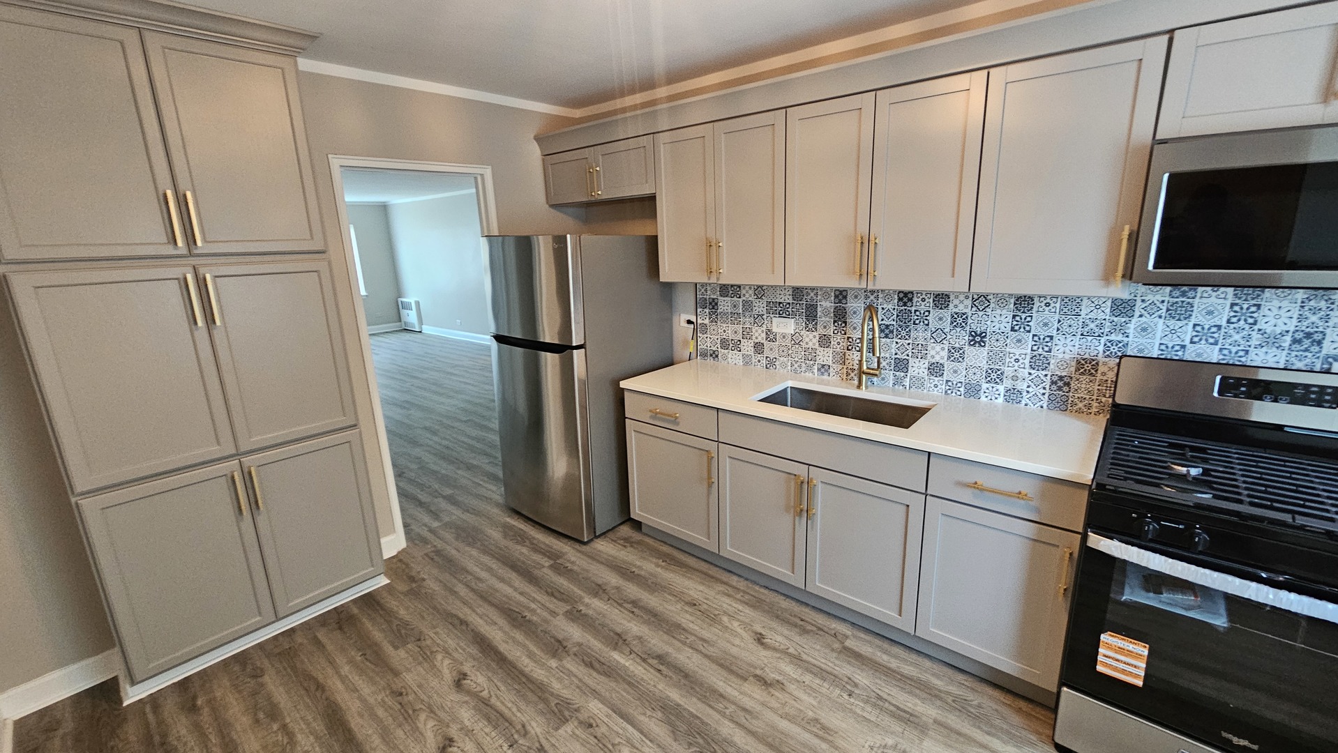 2640 Central Drive #1N, Flossmoor, IL 60422