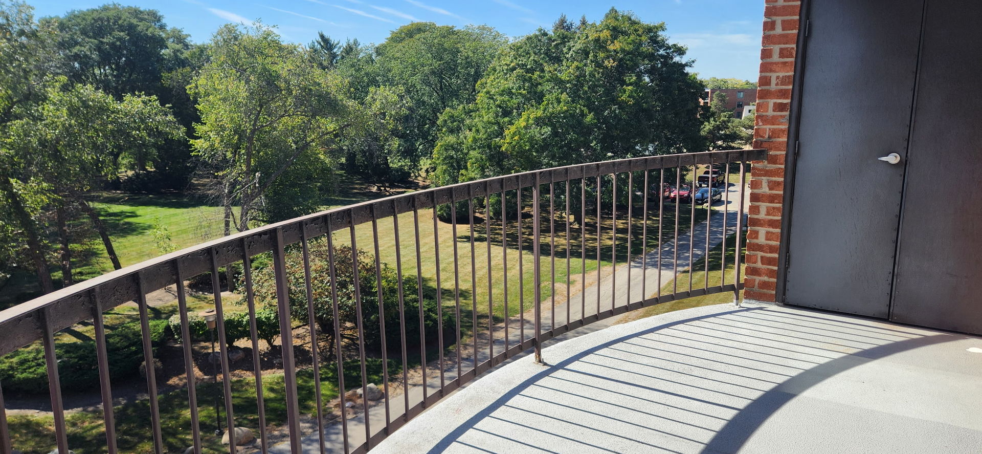 1605 E Central Road #410B, Arlington Heights, IL 60005