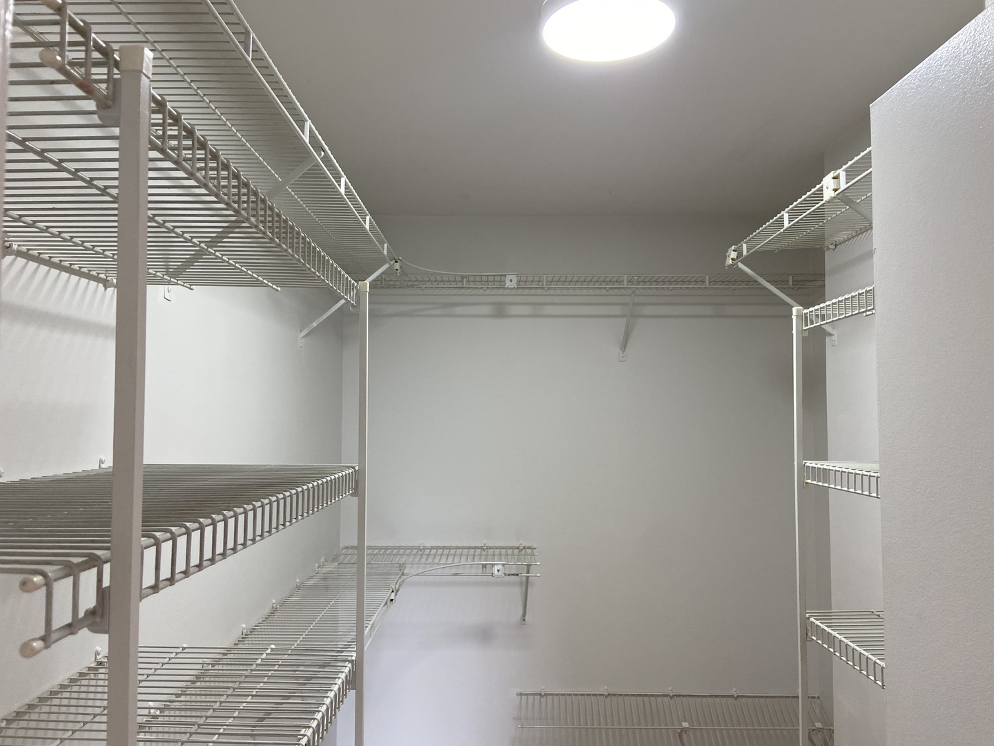 1605 E Central Road #410B, Arlington Heights, IL 60005