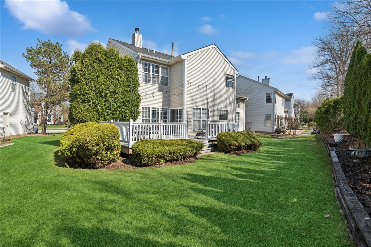 29676 N Environ Circle, Lake Bluff, IL 60044