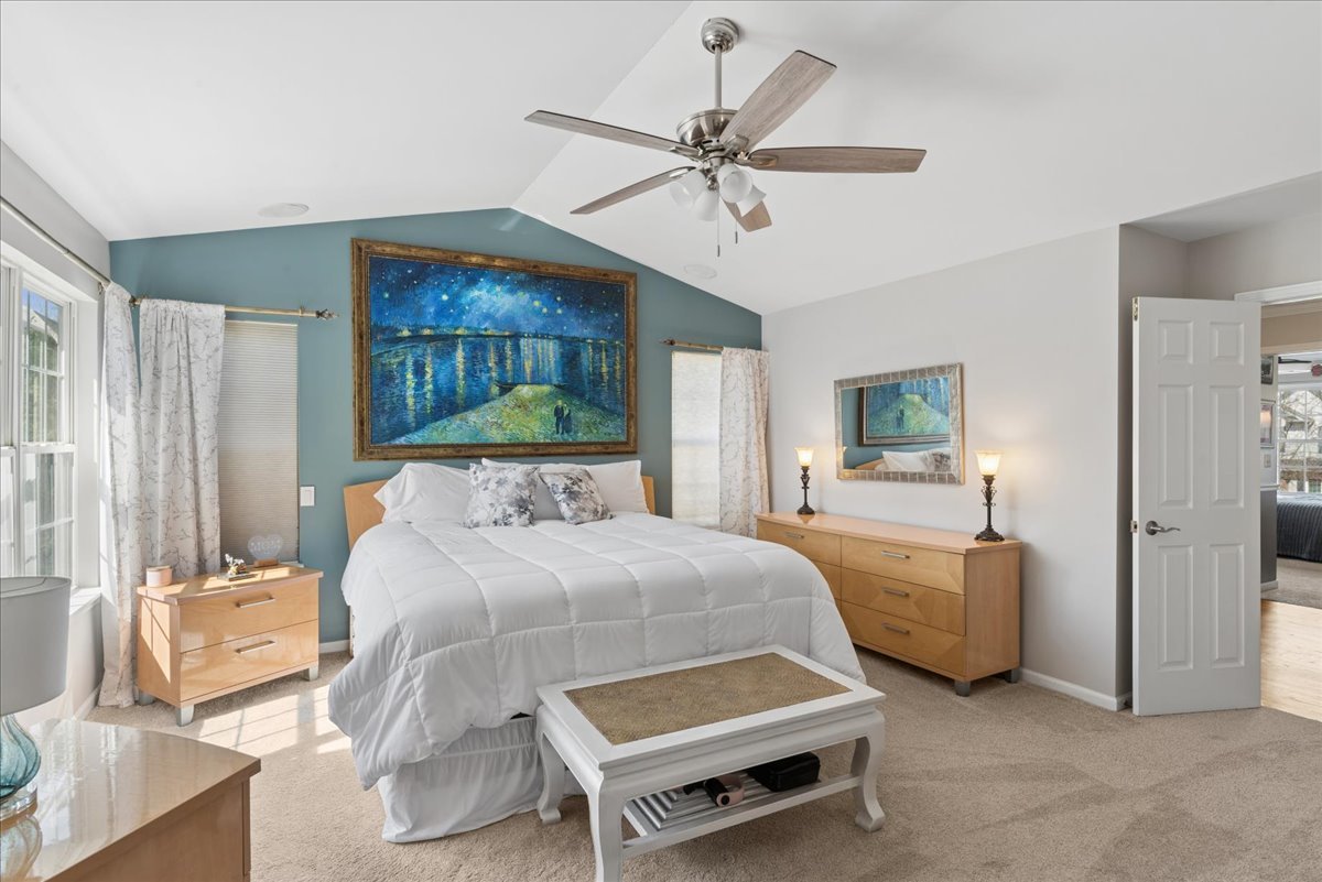 29676 N Environ Circle, Lake Bluff, IL 60044