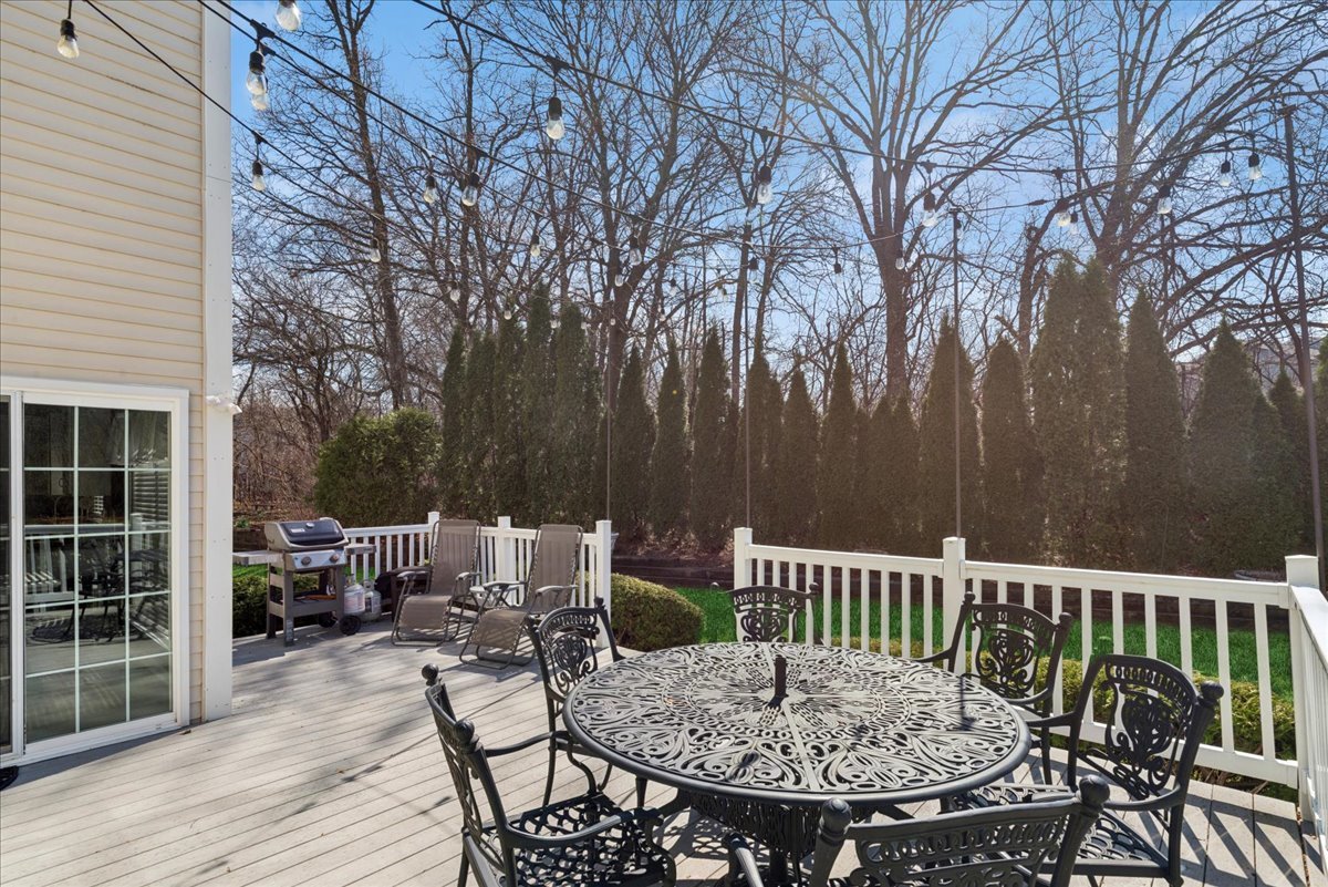 29676 N Environ Circle, Lake Bluff, IL 60044