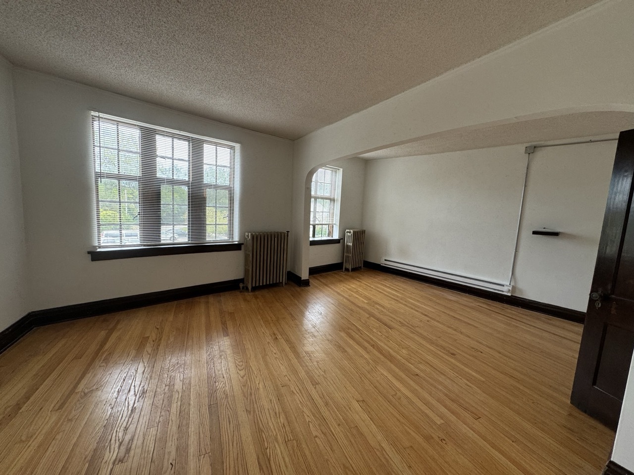 28w573 Stafford Place #5, Warrenville, IL 60555