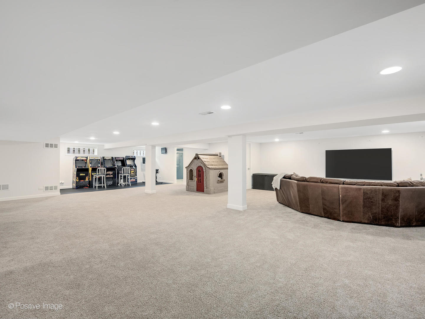 451 S SPRING Avenue, La Grange, IL 60525