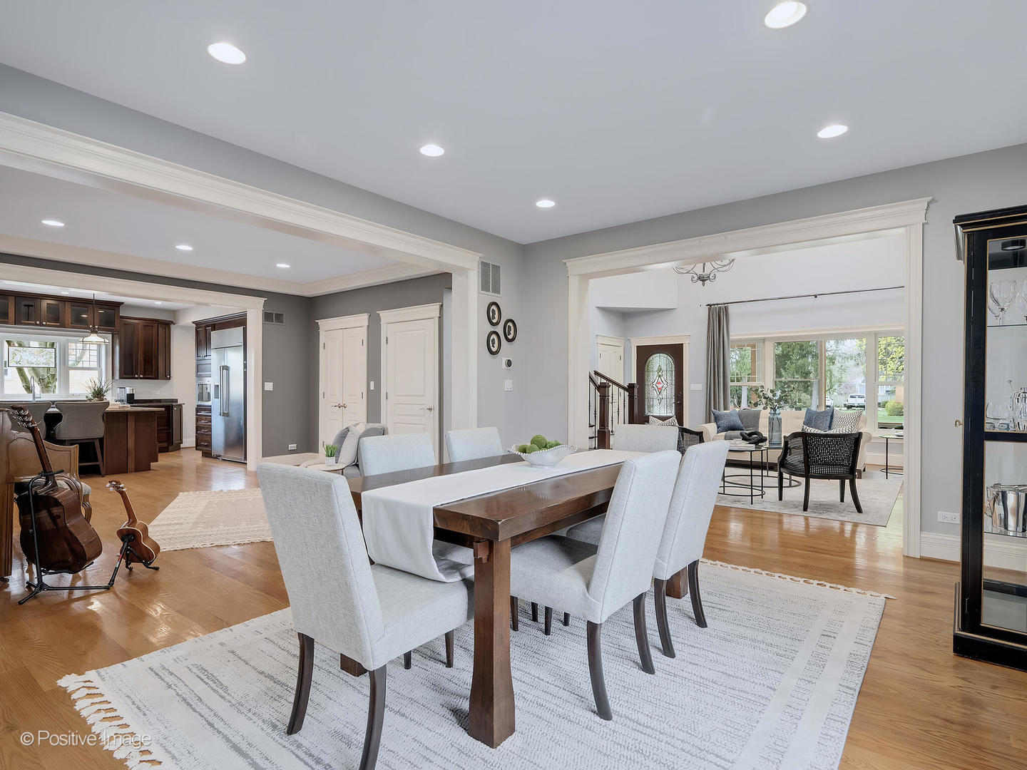 451 S SPRING Avenue, La Grange, IL 60525