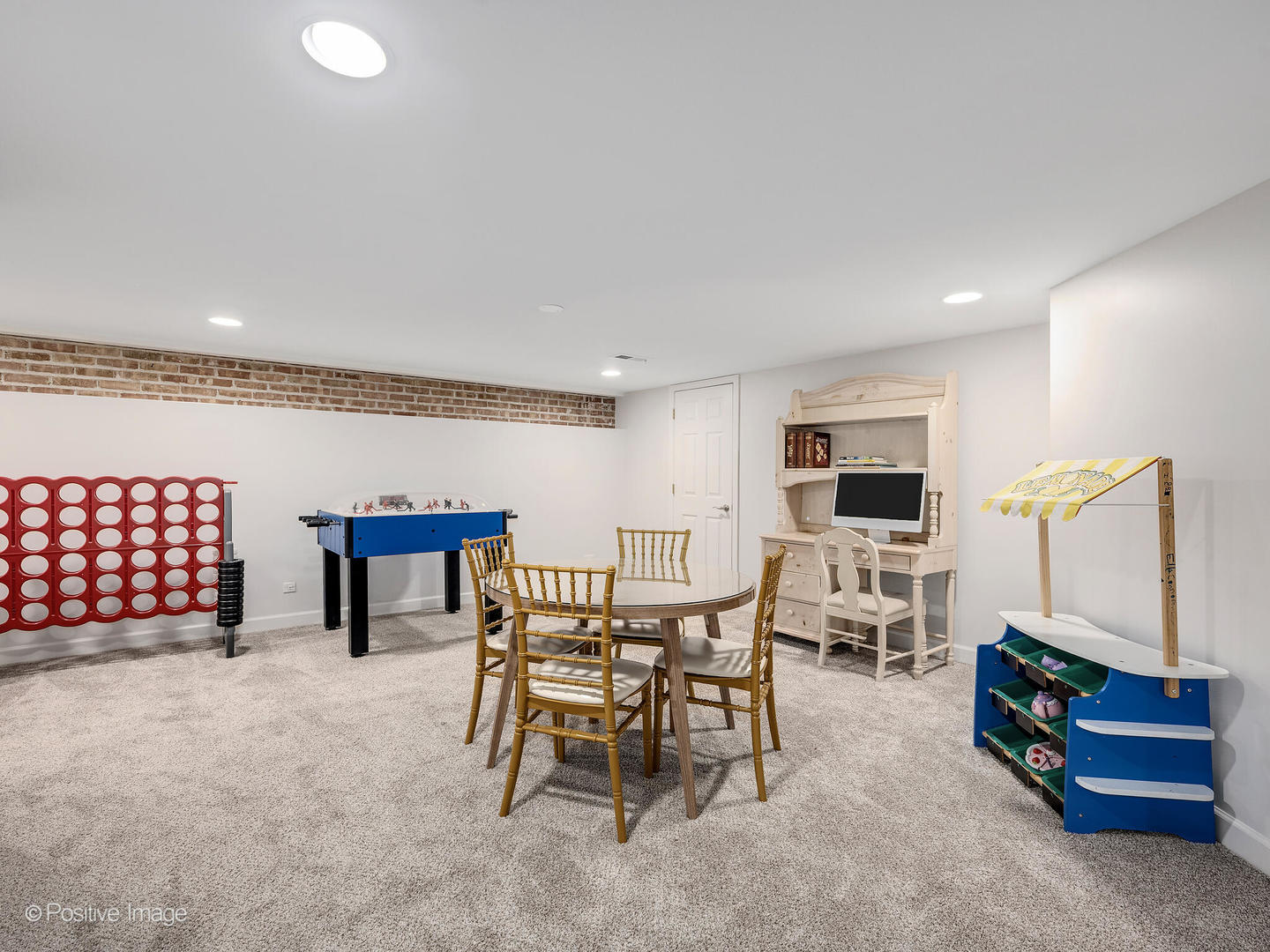 451 S SPRING Avenue, La Grange, IL 60525