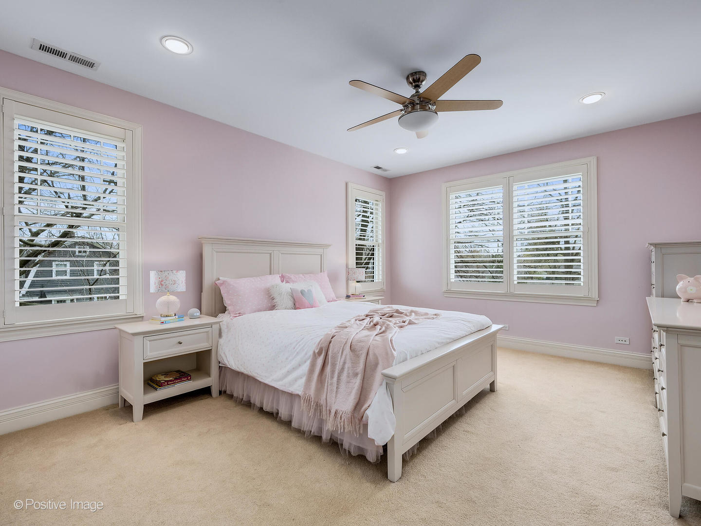 451 S SPRING Avenue, La Grange, IL 60525